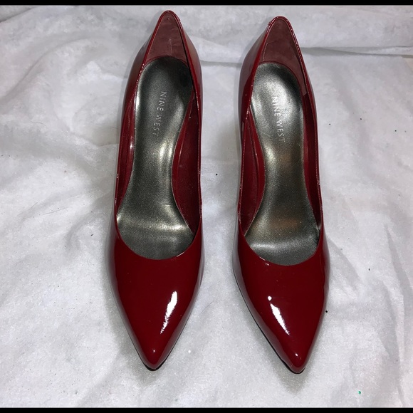 Nine West Maroon Patent Leather Heels- Preowned - Picture 3 of 7